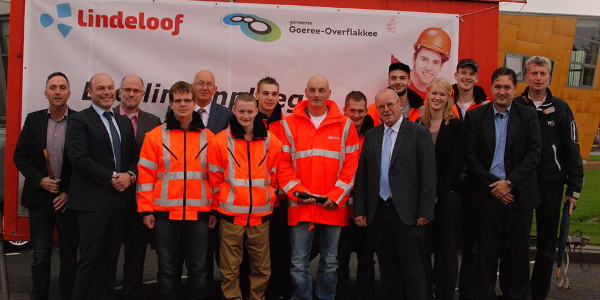 Officiële start werk- en leerproject allround vakman wegenbouw op Goeree-Overflakkee