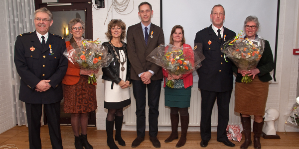 Drie Koninklijke Onderscheidingen voor Sommelsdijkse brandweermannen