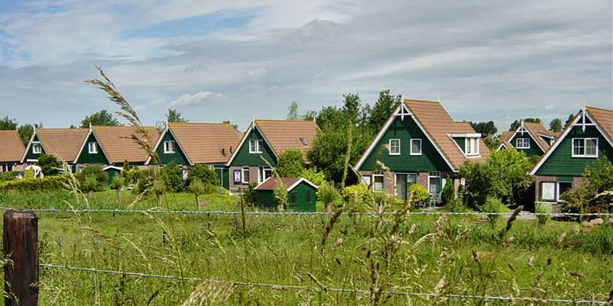 Niet minder woningbouw bij toestaan permanente bewoning recreatiewoningen