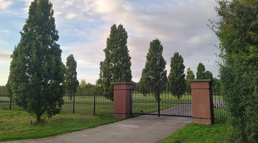 Gemeente neemt begraafplaats Statendam in gebruik