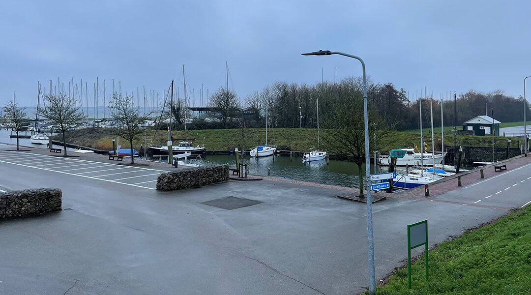 Gemeente treft tijdelijke veiligheidsmaatregelen oude haven Herkingen