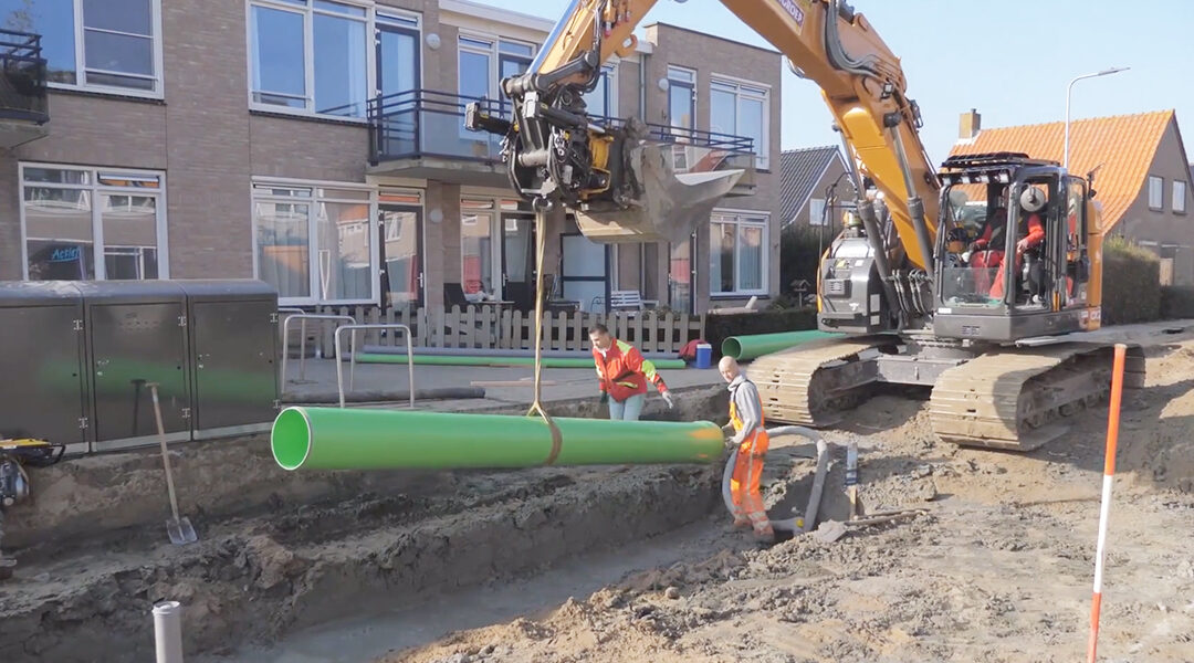 [Video] Nu ook gescheiden rioolstelsel in Pieterstraat Melissant