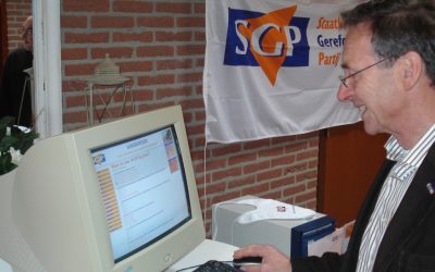 Twee winnaars van de SGP Quiz op ontmoetingsdag in Ouddorp