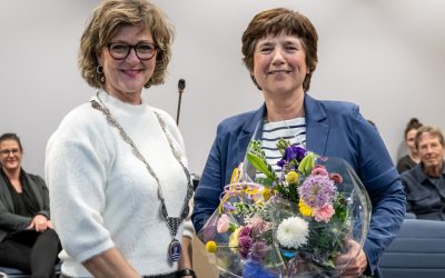 Petra ’t Hoen als wethouder geïnstalleerd en Peter Keuker als raadslid