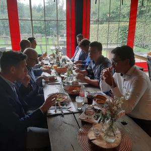 20220923werkbezoek-lunch